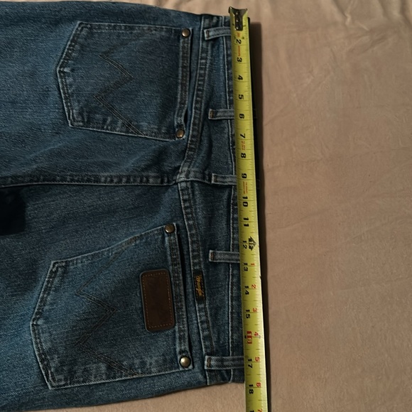 WRANGLER 47 REGULAR FIT ADVANCED COMFORT LEATHER TAG MENS SIZE 36x32 BLUE JEANS - Picture 3 of 9